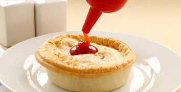 Avustralya mutfağından Aussie Pie nasıl yapılır?